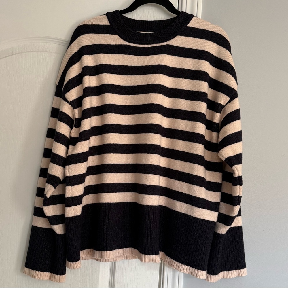 Entro Striped Navy and Cream Sweater